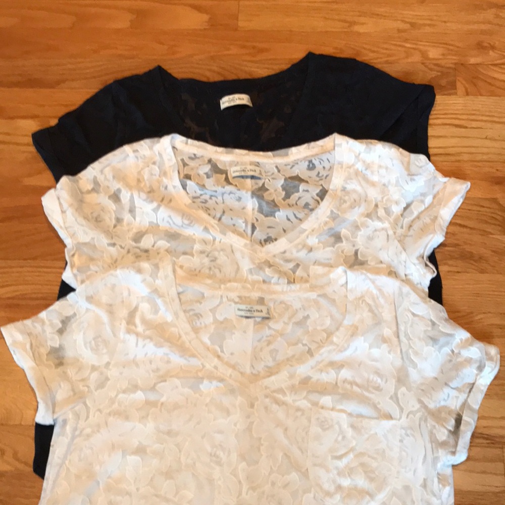THREE Abercrombie patterned t-shirts